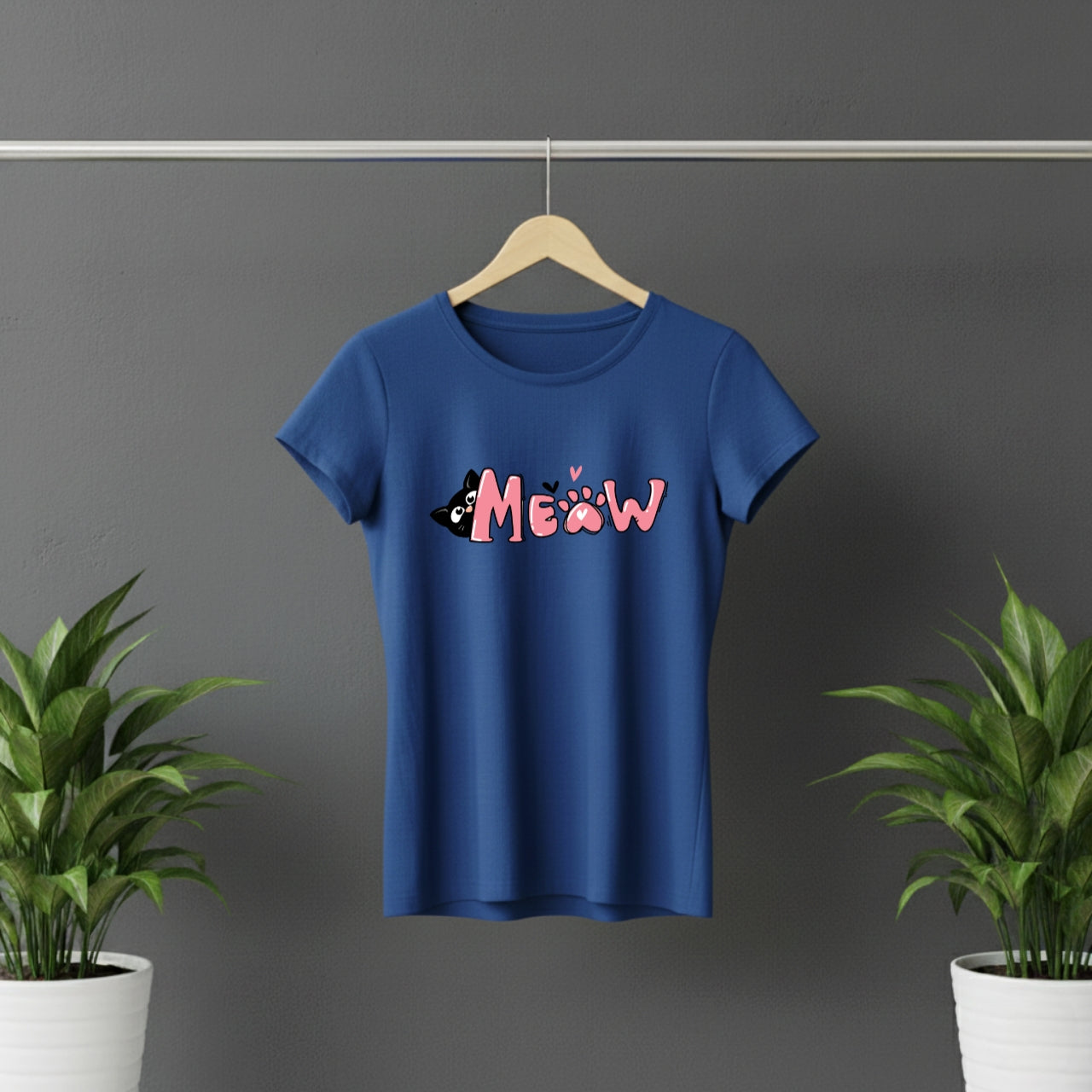 Cat lover Women's T-shirt